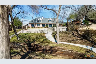 425 River Springs Drive, Seguin, TX 78155 - Photo 4