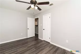 3002 Honeysuckle Cir, Killeen, TX 76542 - Photo 24