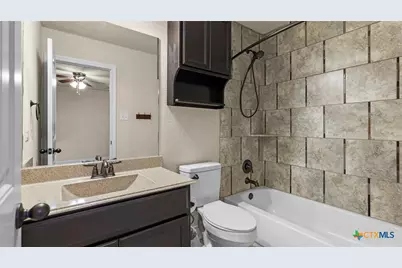 1235 Hidden Cave Drive, New Braunfels, TX 78132 - Photo 24