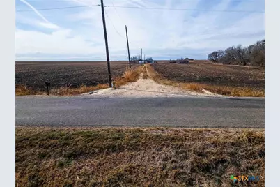 1251 County Road 340, Granger, TX 76530 - Photo 2