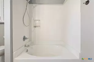 120 Lakewood Dr, Gatesville, TX 76528 - Photo 16