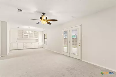 610 Creek Drive, New Braunfels, TX 78130 - Photo 8