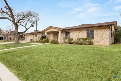 610 Creek Drive, New Braunfels, TX 78130 - Photo 1