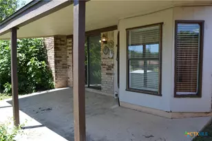 1404 Rob Ln, Copperas Cove, TX 76522 - Photo 6