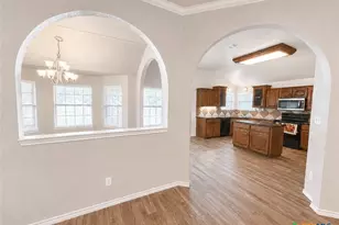 714 Tundra Dr, Harker Heights, TX 76548 - Photo 4