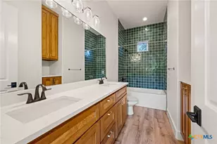 481 Via Lago, Belton, TX 76513 - Photo 10