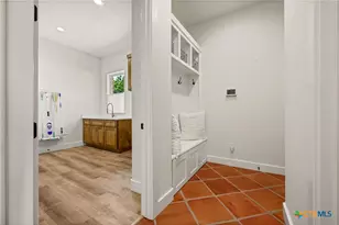 481 Via Lago, Belton, TX 76513 - Photo 16