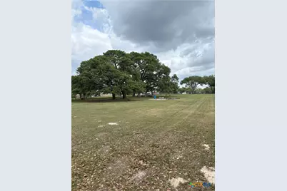 703 Tranquillo Dr, Victoria, TX 77905 - Photo 24