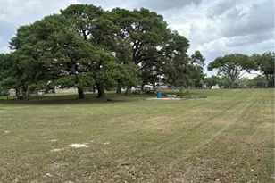 703 Tranquillo Dr, Victoria, TX 77905 - Photo 24
