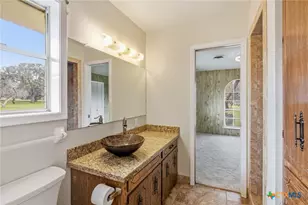 703 Tranquillo Dr, Victoria, TX 77905 - Photo 18