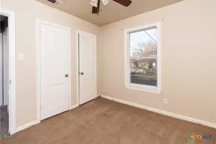 906 Erath Dr, Temple, TX 76501 - Photo 8