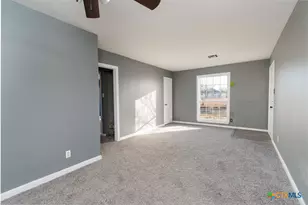 906 Erath Dr, Temple, TX 76501 - Photo 2