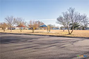 906 Erath Dr, Temple, TX 76501 - Photo 14