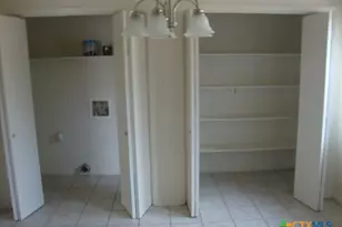 205 E Voelter, Killeen, TX 76541 - Photo 10