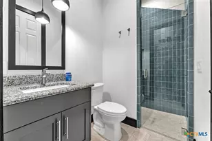 1347 Bordeaux Ln, New Braunfels, TX 78132 - Photo 30