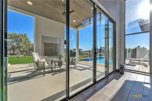 1347 Bordeaux Ln, New Braunfels, TX 78132 - Photo 22