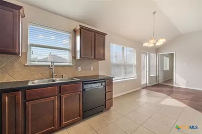 7919 Woodbury Drive, Temple, TX 76502 - Photo 10