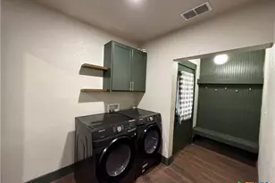 603 St Francis St, Gonzales, TX 78629 - Photo 18