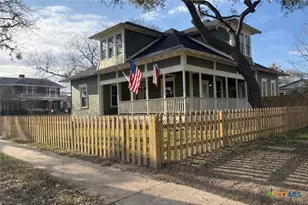 603 St Francis St, Gonzales, TX 78629 - Photo 2