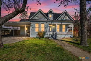 222 E Cedar St, Seguin, TX 78155 - Photo 6