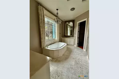 627 Mission View Court, New Braunfels, TX 78130 - Photo 22