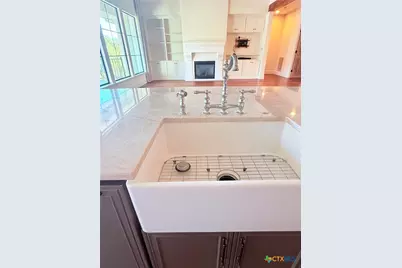 627 Mission View Court, New Braunfels, TX 78130 - Photo 12