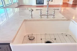 627 Mission View Ct, New Braunfels, TX 78130 - Photo 12