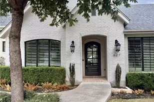 627 Mission View Ct, New Braunfels, TX 78130 - Photo 1