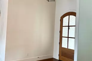 627 Mission View Ct, New Braunfels, TX 78130 - Photo 4