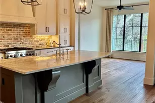 627 Mission View Ct, New Braunfels, TX 78130 - Photo 10