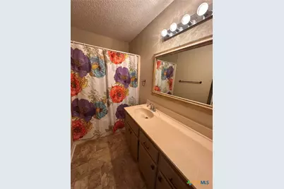 208 Versailles Street, Victoria, TX 77904 - Photo 10