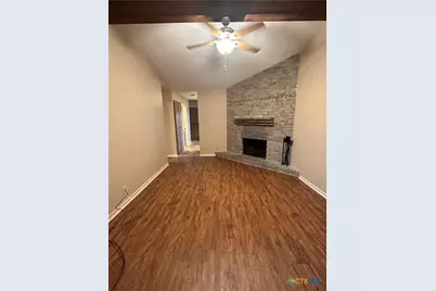 208 Versailles Street, Victoria, TX 77904 - Photo 2