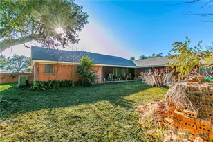 2306 N 13th St, Temple, TX 76501 - Photo 6