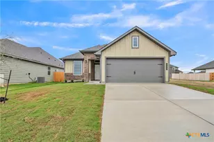 723 James Parker Cir, Killeen, TX 76542 - Photo 1