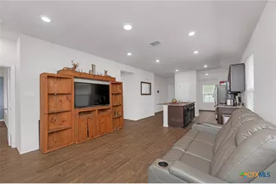 125 Hazel Grove, San Marcos, TX 78666 - Photo 8