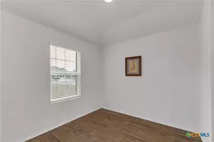 125 Hazel Grv, San Marcos, TX 78666 - Photo 24