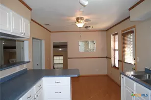 13019 W Adams Ave, Belton, TX 76513 - Photo 8