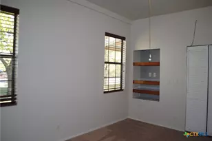 13019 W Adams Ave, Belton, TX 76513 - Photo 12