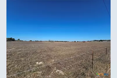 1956 Oliver Road, Victoria, TX 77904 - Photo 6