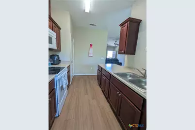 240 S Rail Street, Bloomington, TX 77951 - Photo 10