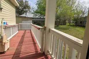 240 S Rail St, Bloomington, TX 77951 - Photo 12