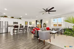 175 Honey Oak Ln, New Braunfels, TX 78130 - Photo 4