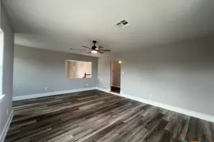 5899 Denmans Loop, Belton, TX 76513 - Photo 32