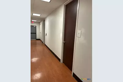 100 W Central Texas Expressway #108-110, Harker Heights, TX 76548 - Photo 6