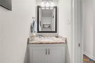 2204 Deerfield Dr, Temple, TX 76502 - Photo 36