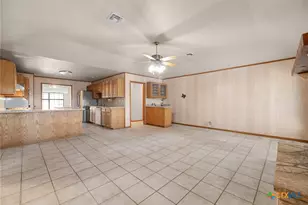181 Spring St, Spring Branch, TX 78070 - Photo 16