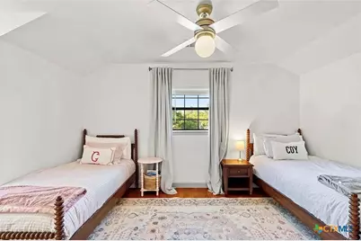 301 Medlin Creek Loop, Dripping Springs, TX 78620 - Photo 16