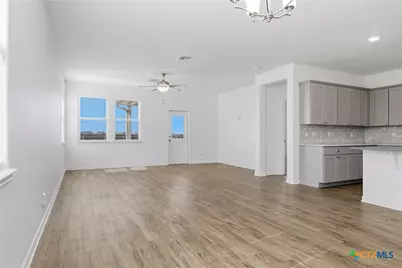 337 Brushy Creek, Victoria, TX 77904 - Photo 14