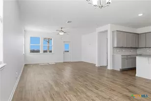 337 Brushy Creek, Victoria, TX 77904 - Photo 14