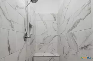 337 Brushy Creek, Victoria, TX 77904 - Photo 20